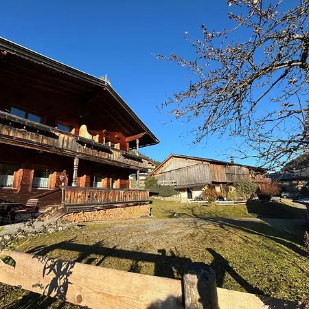 Ferienhaushaelfte Am Huberhof Oberau