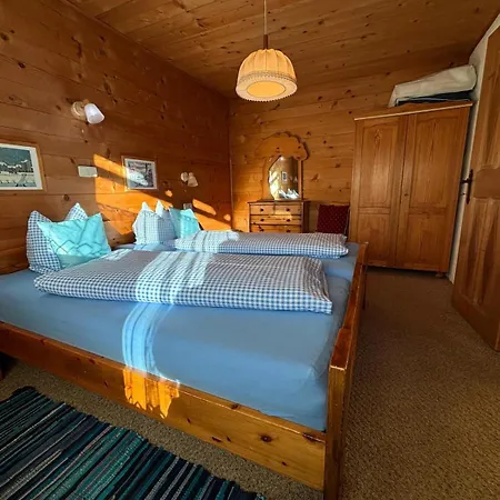 Ferienhaushaelfte Am Huberhof Apartament *